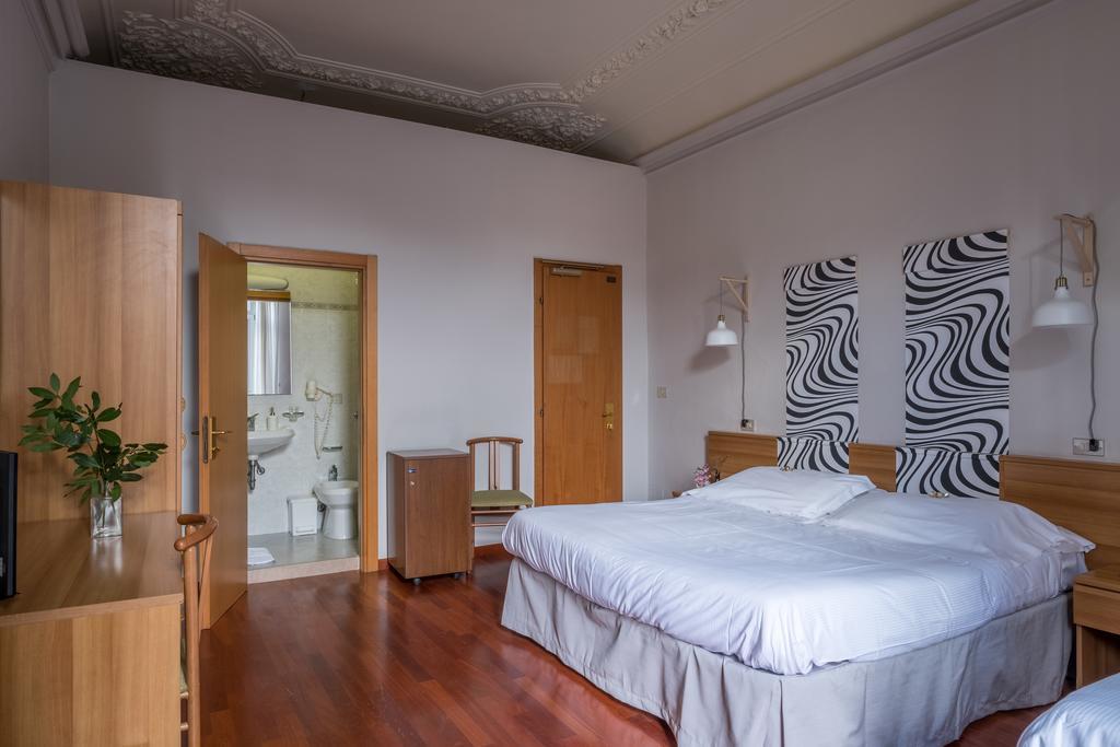 Hotel Colomba Firenze Kültér fotó