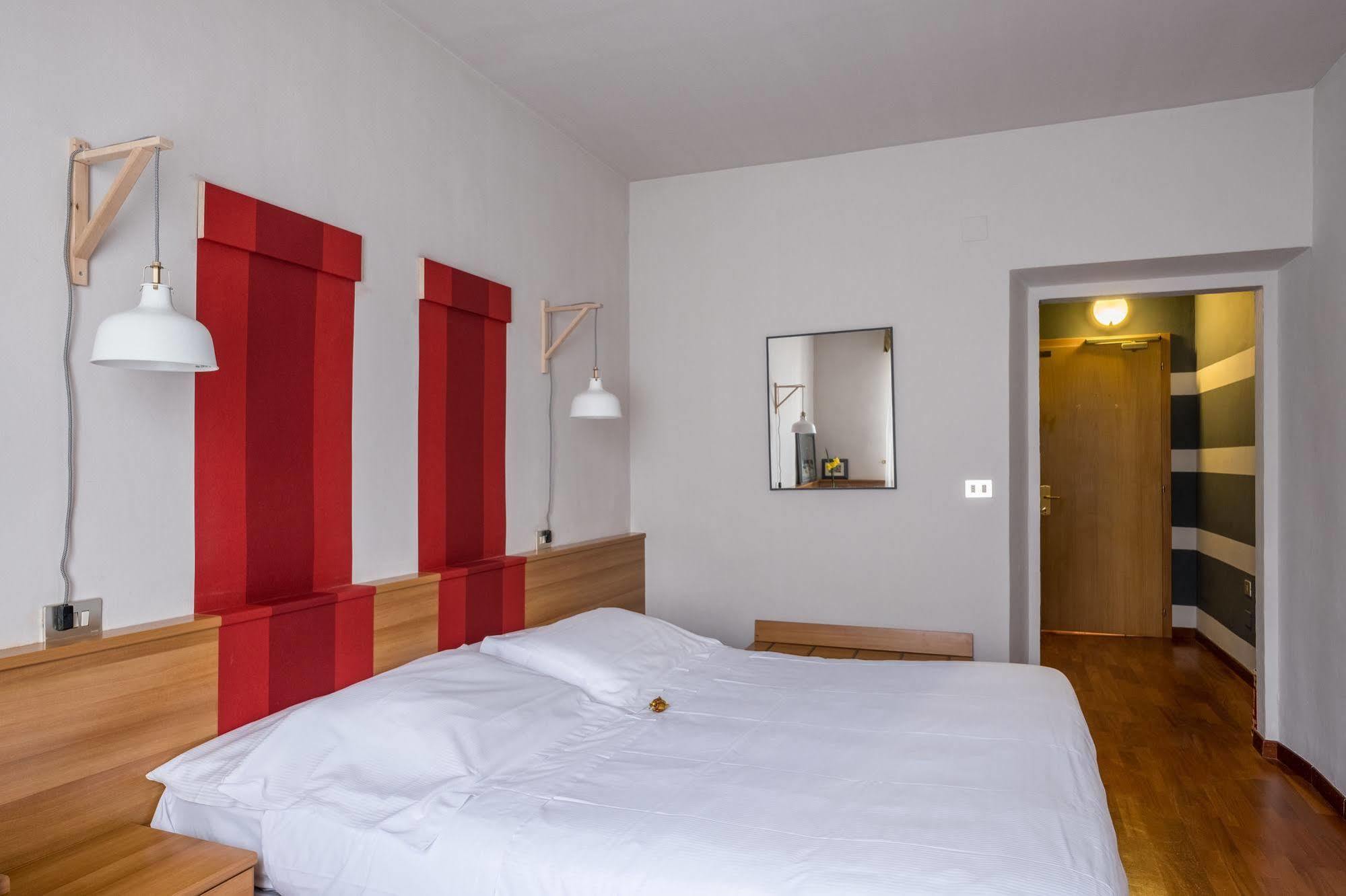 Hotel Colomba Firenze Kültér fotó